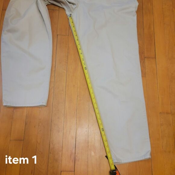 Eddie Bauer Lot Of 2 Women's Chino Pants Size 18 Cream & Sand  Classic Casual - Picture 6 of 16